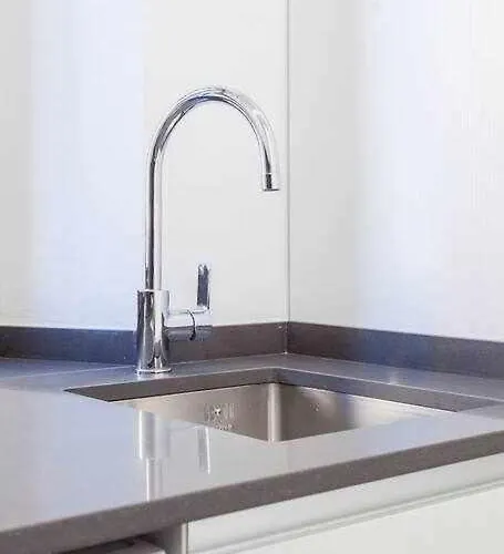 Sleep & Stay- With Balcony Bonaventura 3 Апартаменти