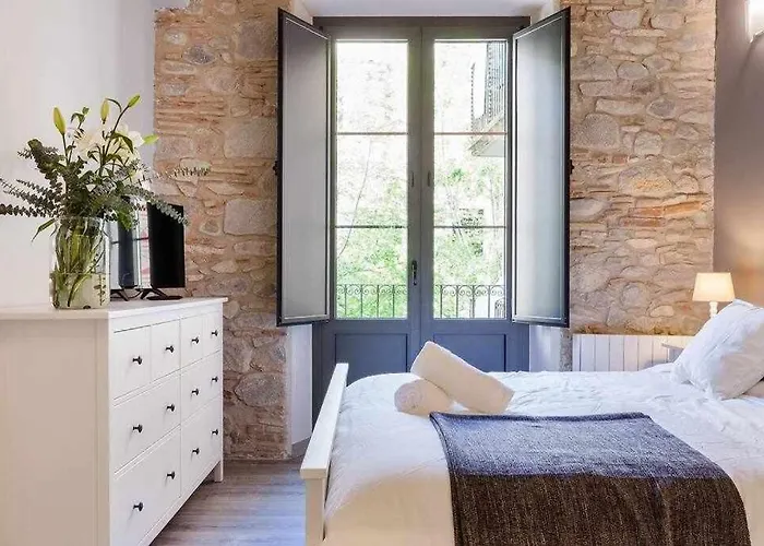 Sleep & Stay- With Balcony Bonaventura 3 *